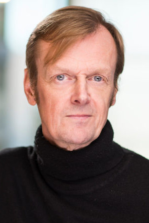 Carl Hunter backdrop