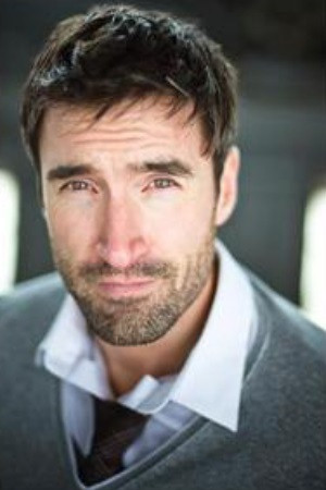 Darren Bennett backdrop