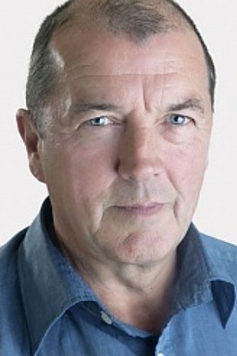 Mark O'Regan backdrop