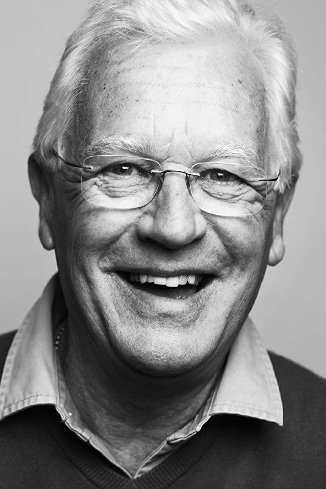 Jeremy Nicholas backdrop