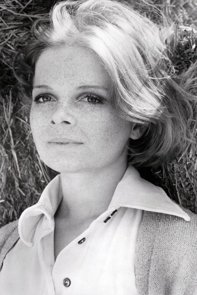 Catherine Burns backdrop