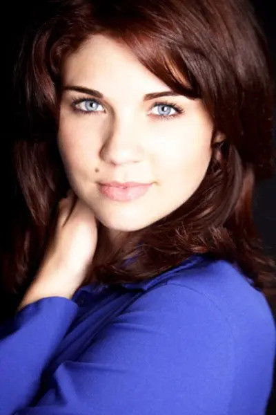 Sarah Tareen backdrop