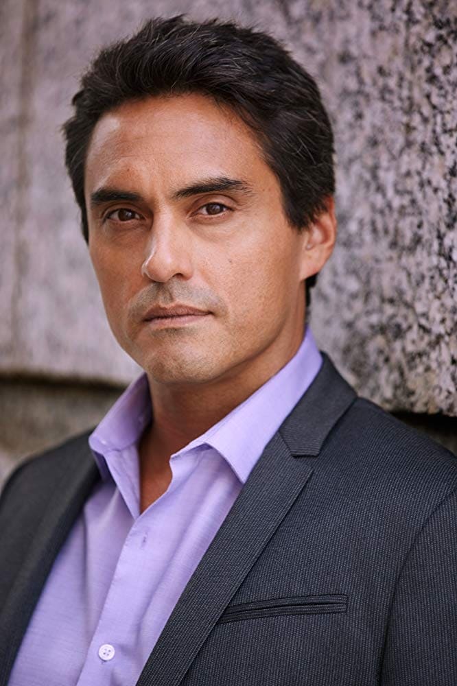 Darrell Dennis backdrop