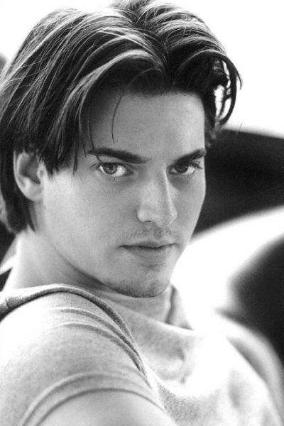 Mark Matkevich backdrop