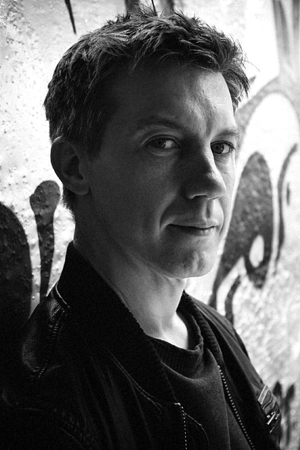 Andy Wareham backdrop