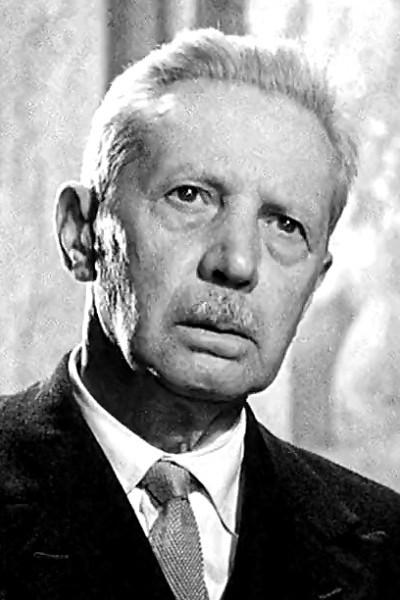 Carlo Battisti backdrop