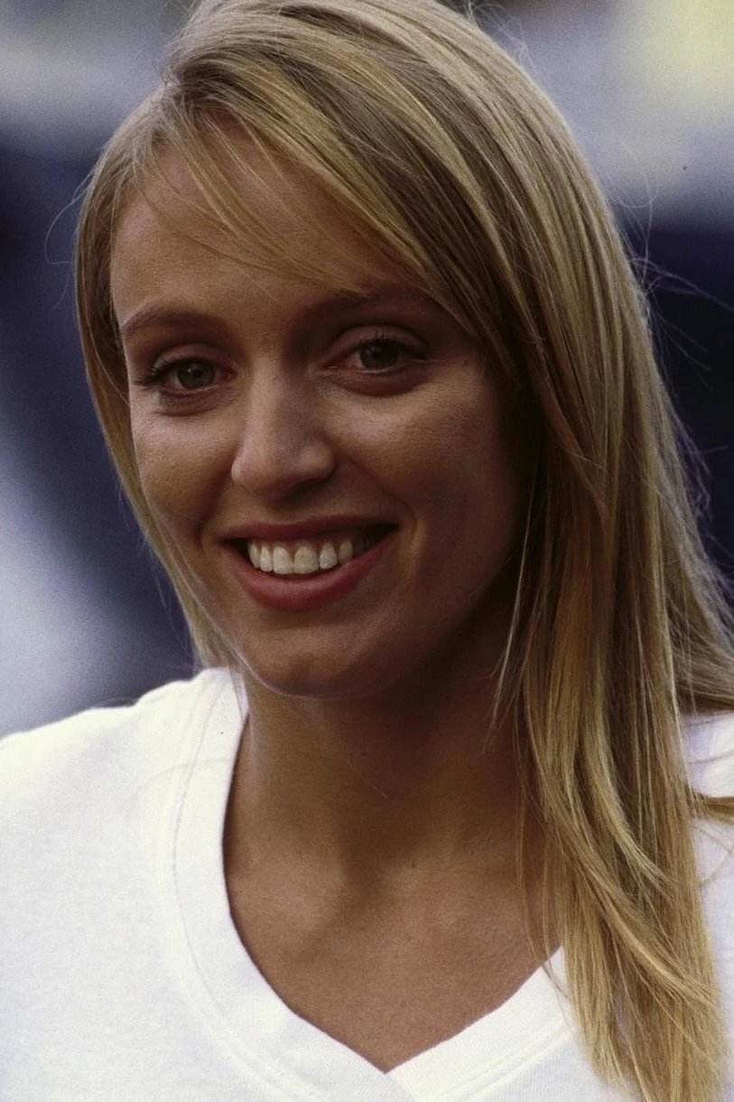 Anja Coleby backdrop