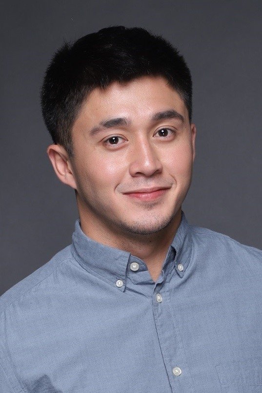 Arron Villaflor backdrop