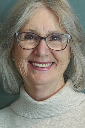 Diana Stevan backdrop