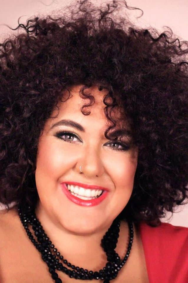 Casey Donovan backdrop