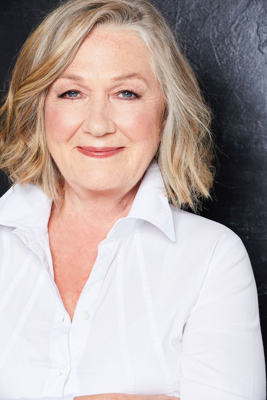 Sarah Benoit backdrop