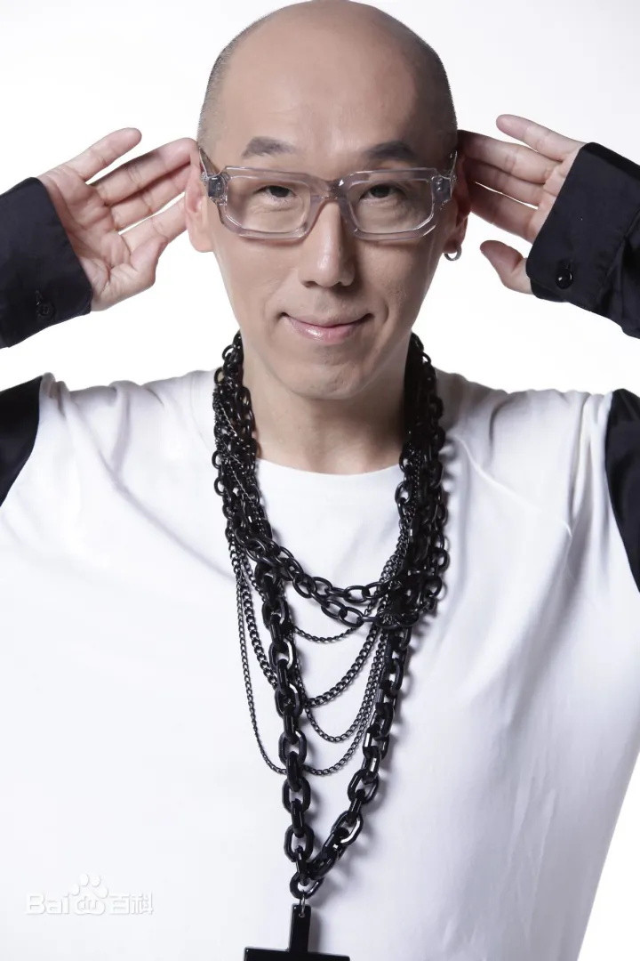 Nelson Cheung Hok-Yun backdrop