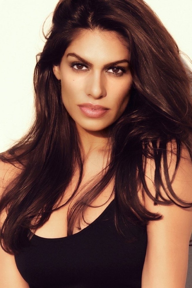 Rayna Tharani backdrop