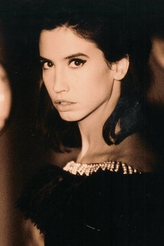 Alex Warren backdrop