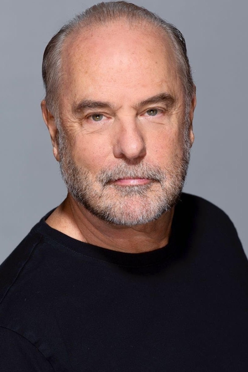 Roger Christiansen backdrop