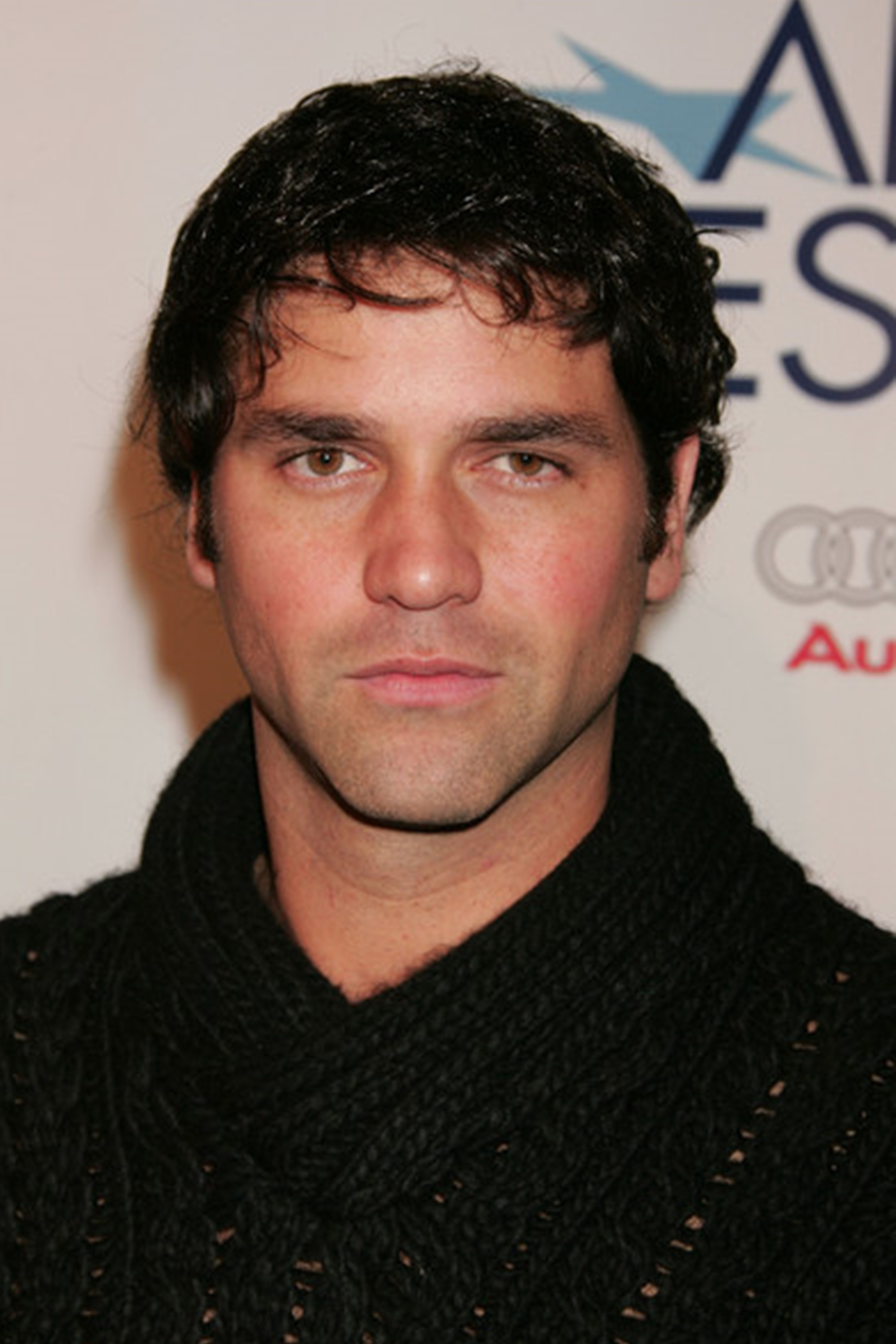 Valentino Lanús backdrop