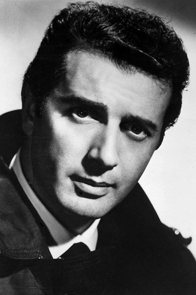 Franco Corelli backdrop