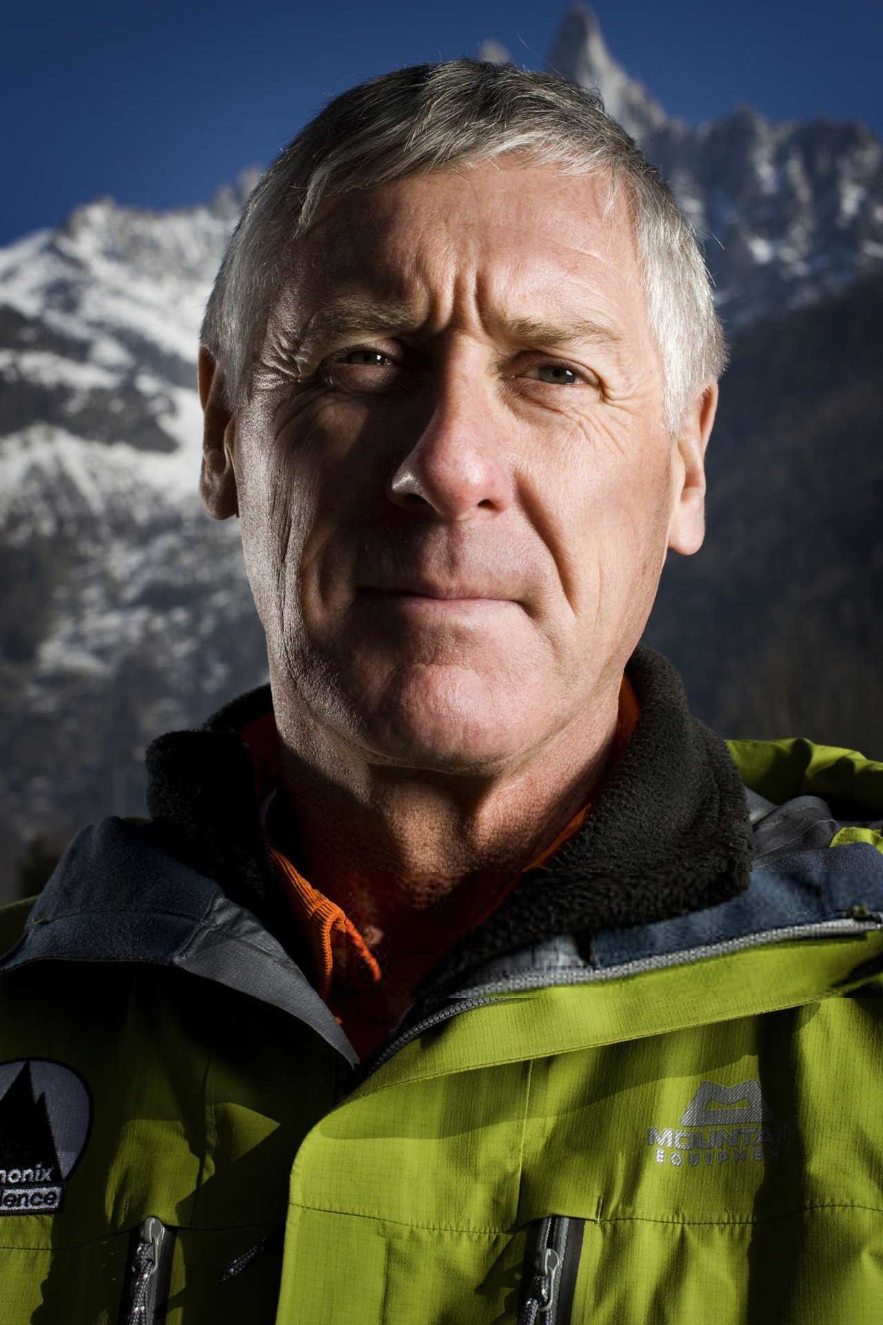 Russell Brice backdrop