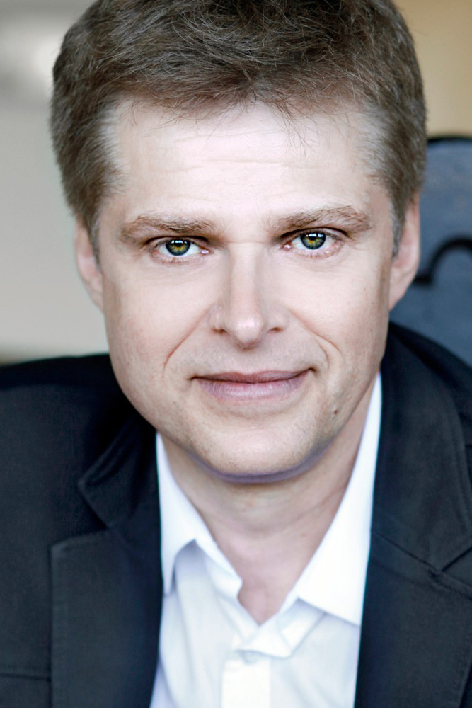 Réal Bossé backdrop