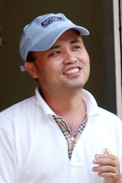 Kim Young Sup backdrop