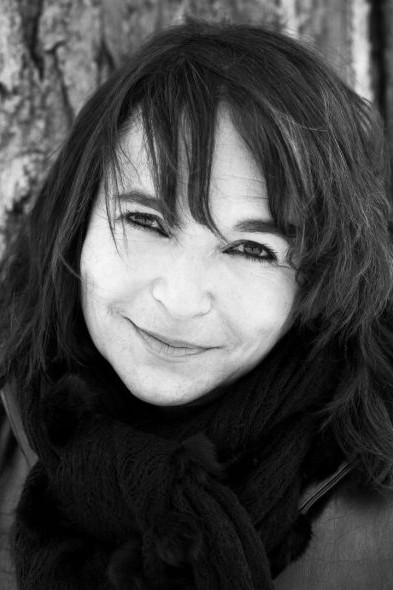 Lyne Charlebois backdrop