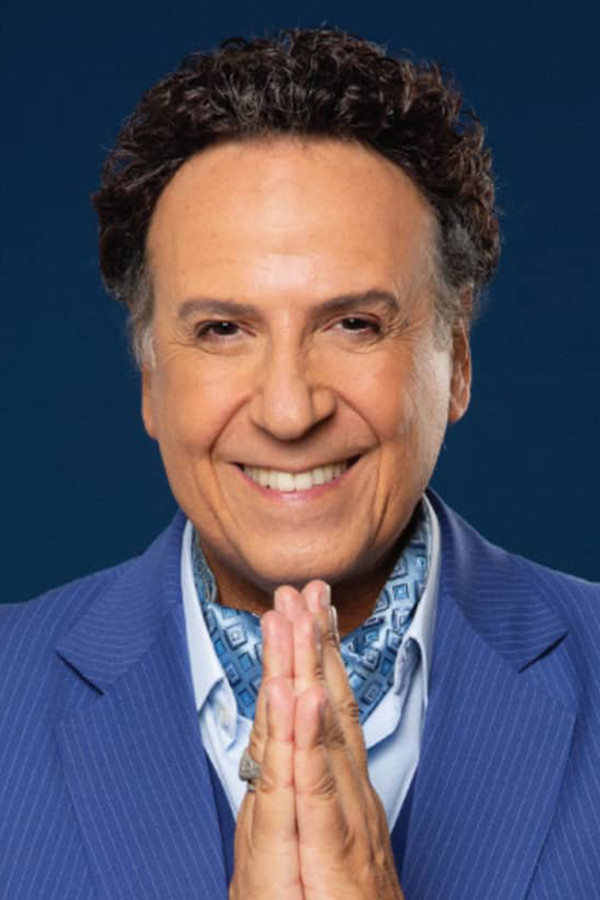 Haris Romas backdrop