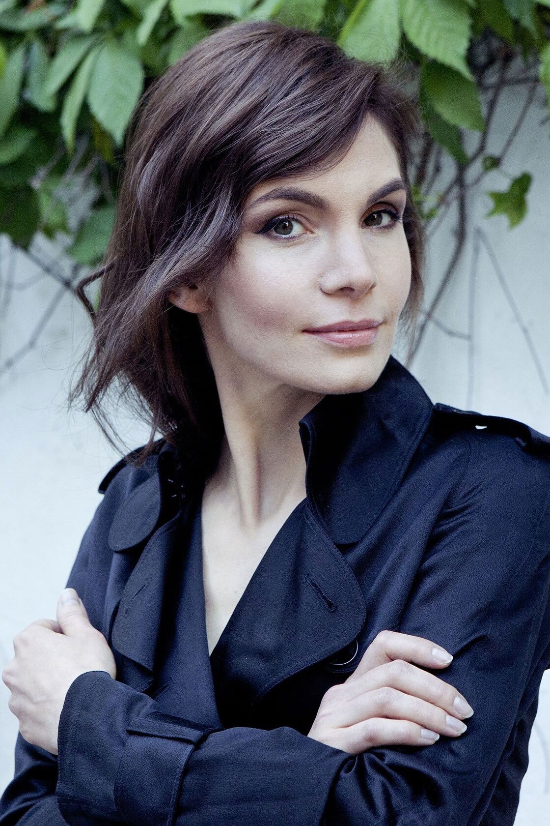 Nadine Warmuth backdrop