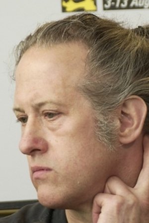 Timoti Kuej backdrop