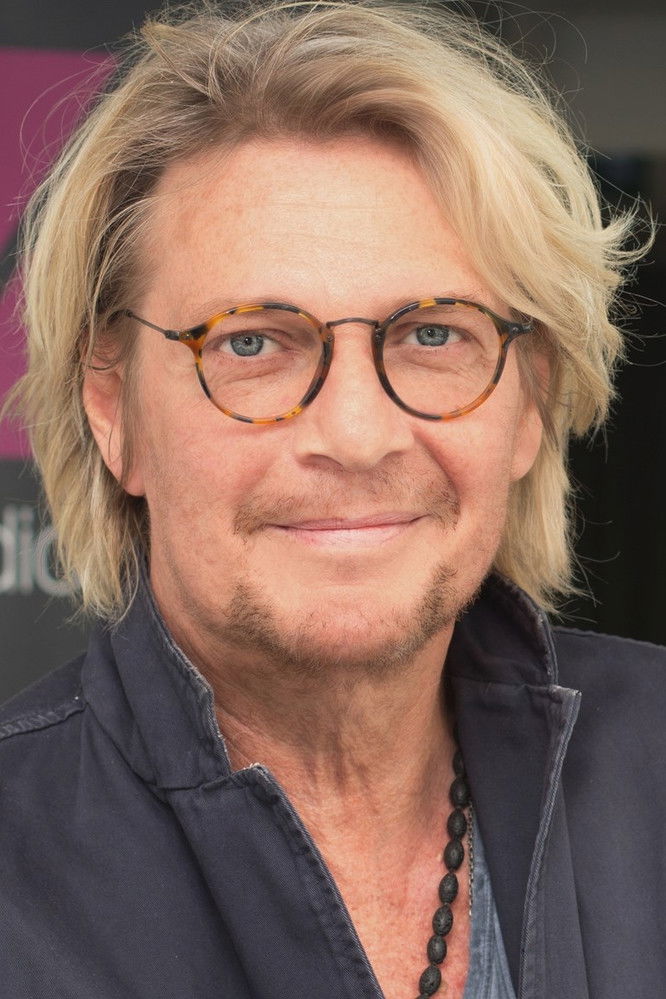 Tommy Nilsson backdrop