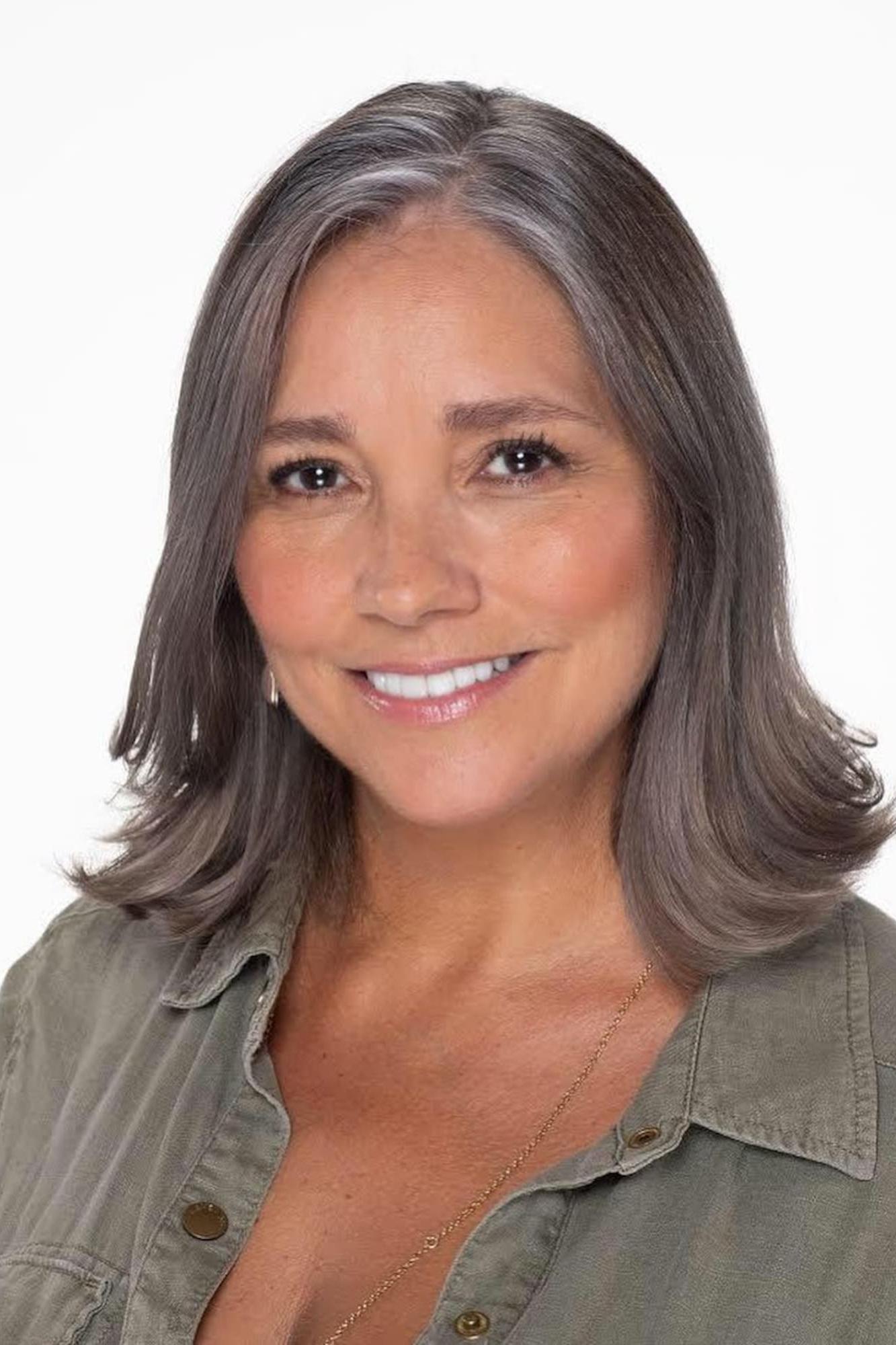 Gabriela Rivero backdrop