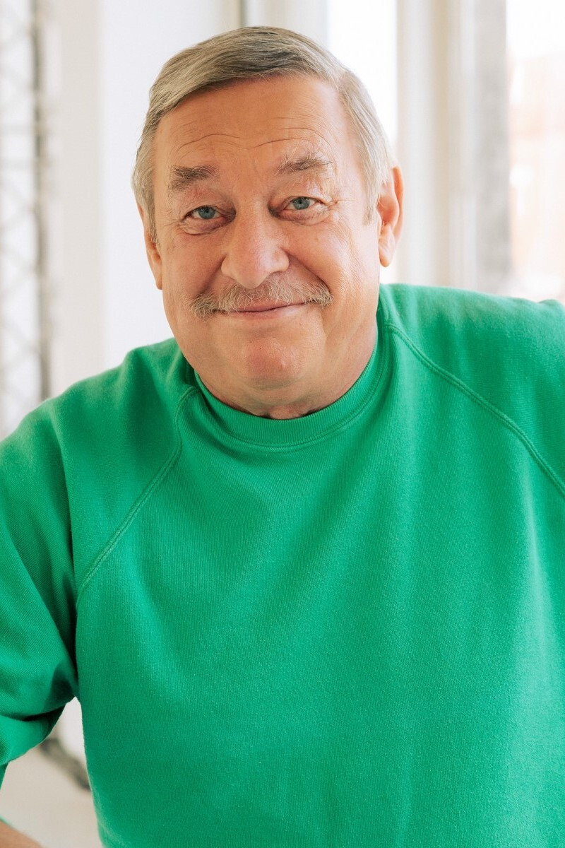 Christoph Biemann backdrop