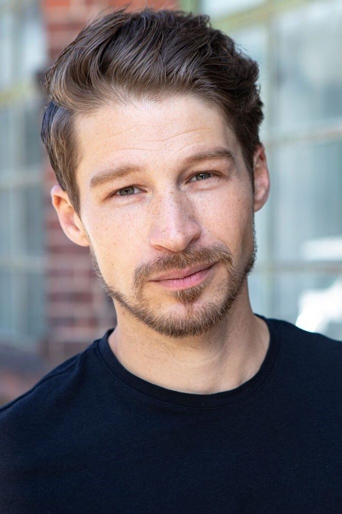 Oliver Bender backdrop