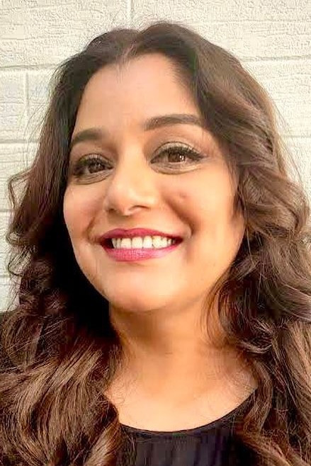 Kshitee Jog: Kshitë Jog backdrop