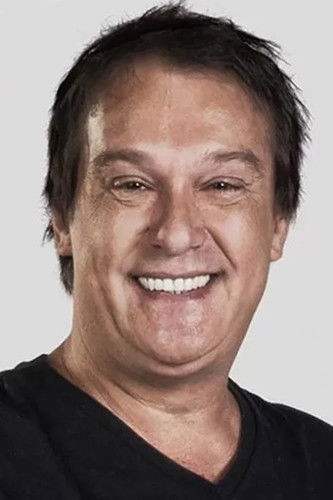 Emilio Surita backdrop