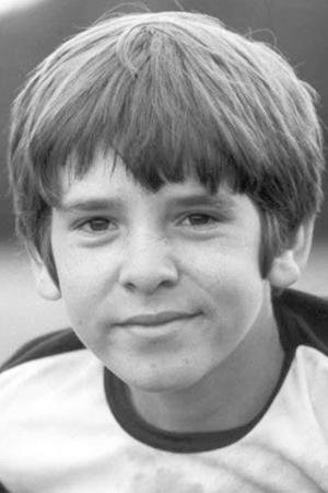 Gary Russell backdrop