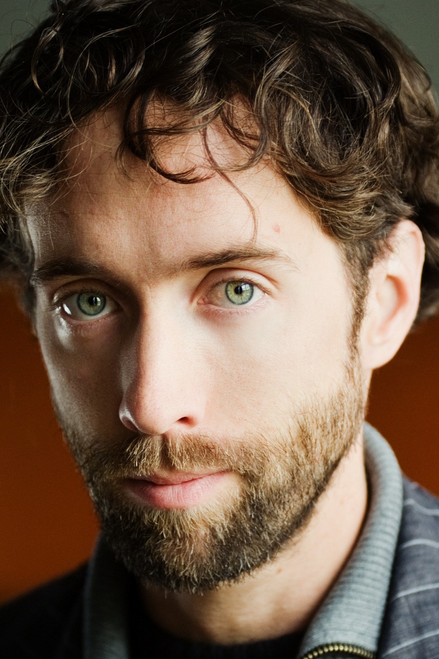 Steven McCarthy backdrop