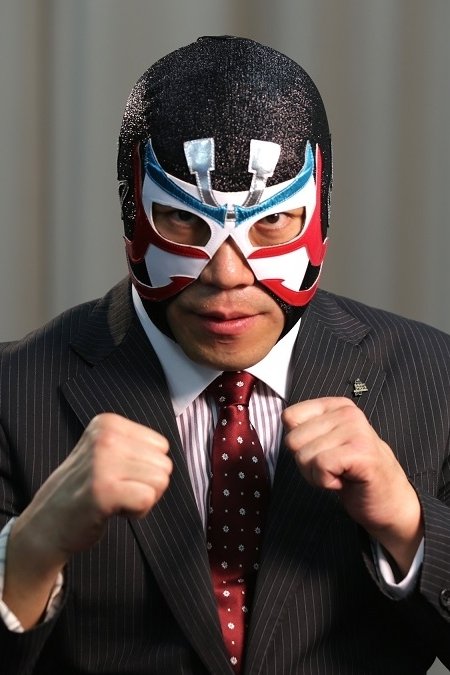 Masanori Murakawa backdrop