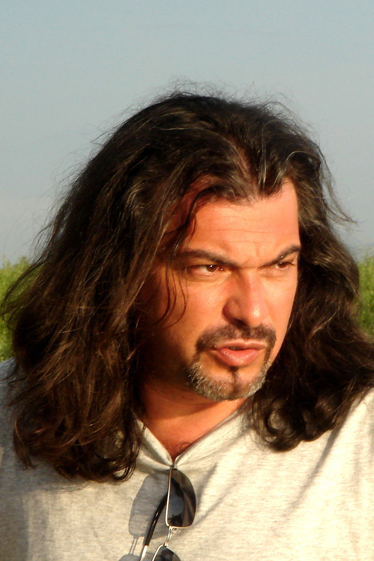 Magarditch Halvadjian backdrop