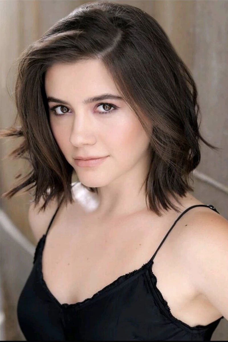 Ana Golja → Ana Gollja backdrop