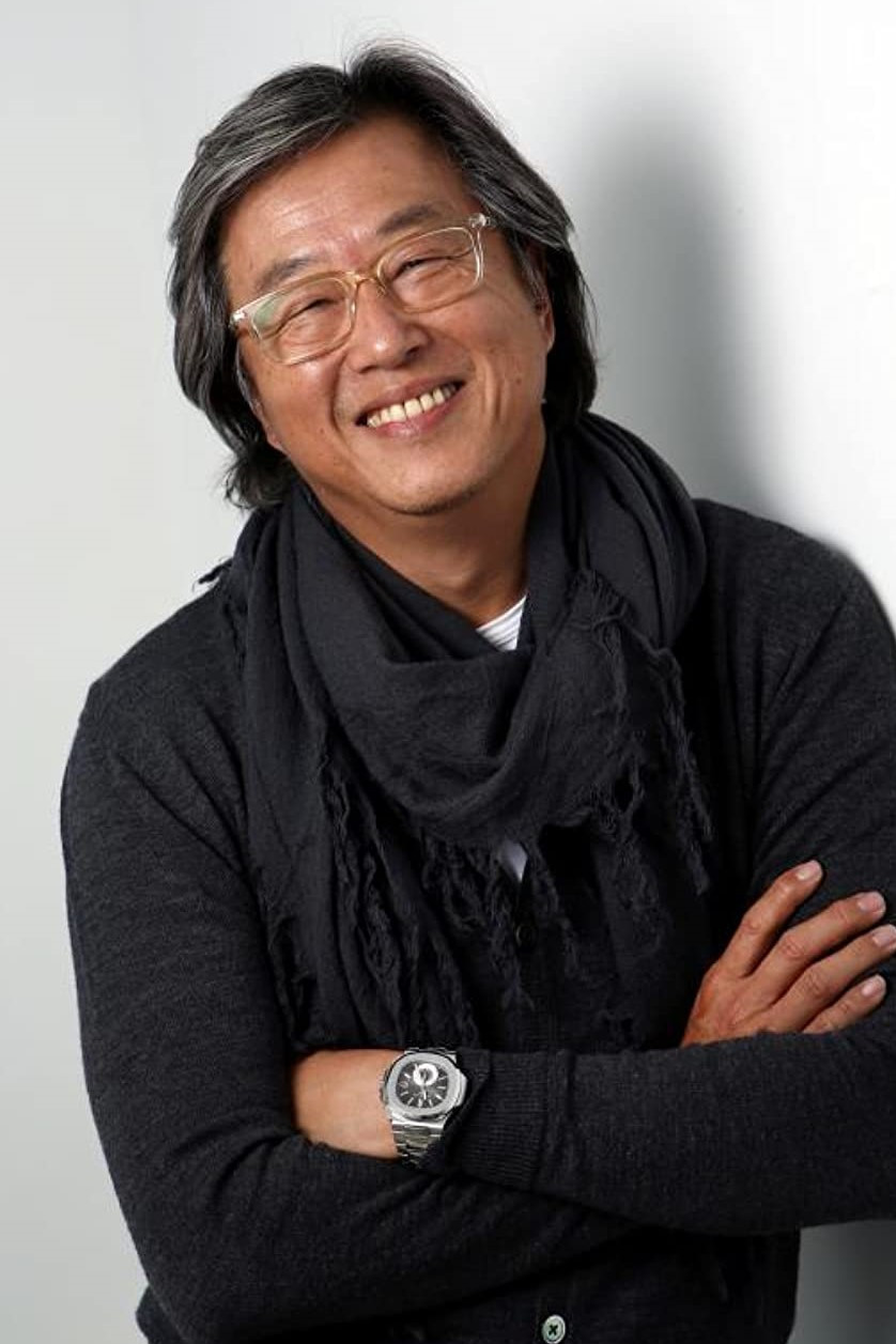 Wei Chung Wang backdrop