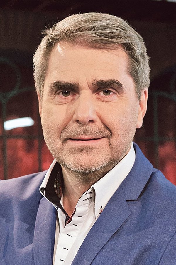 Peter Marcin backdrop