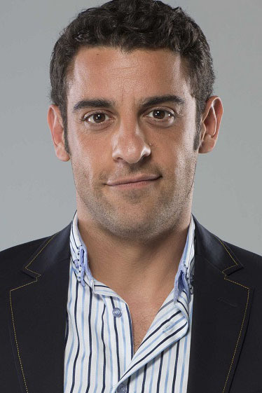 Dağhan Külegeç backdrop