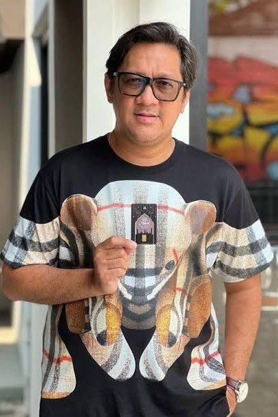 Andre Taulany backdrop