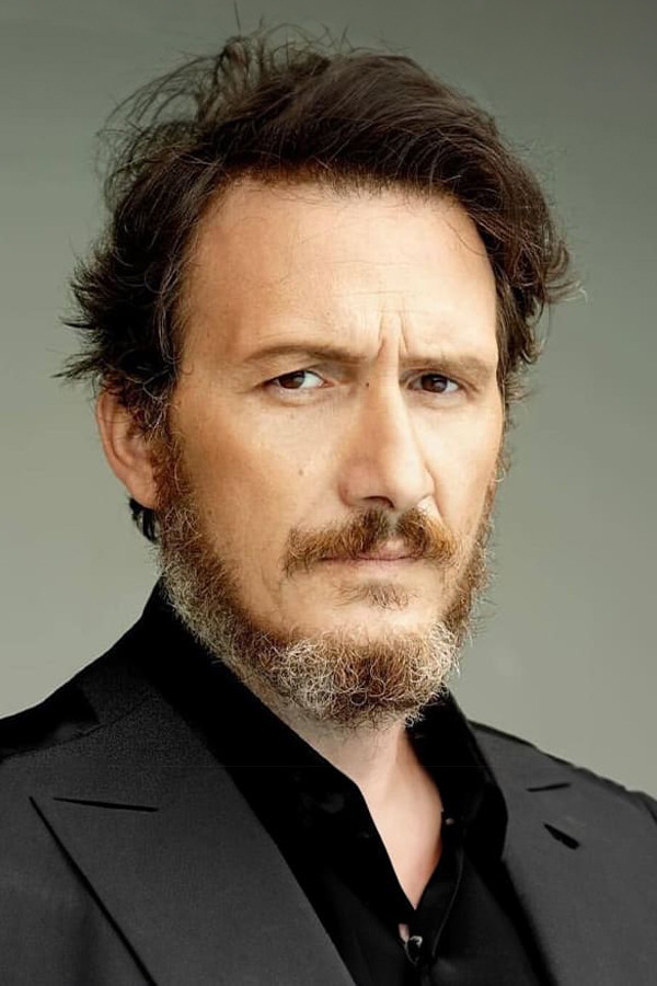 Osman Sonant backdrop