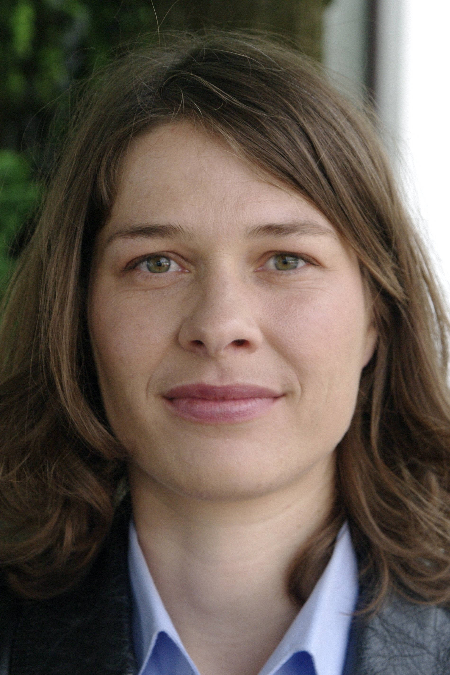 Meike Droste backdrop