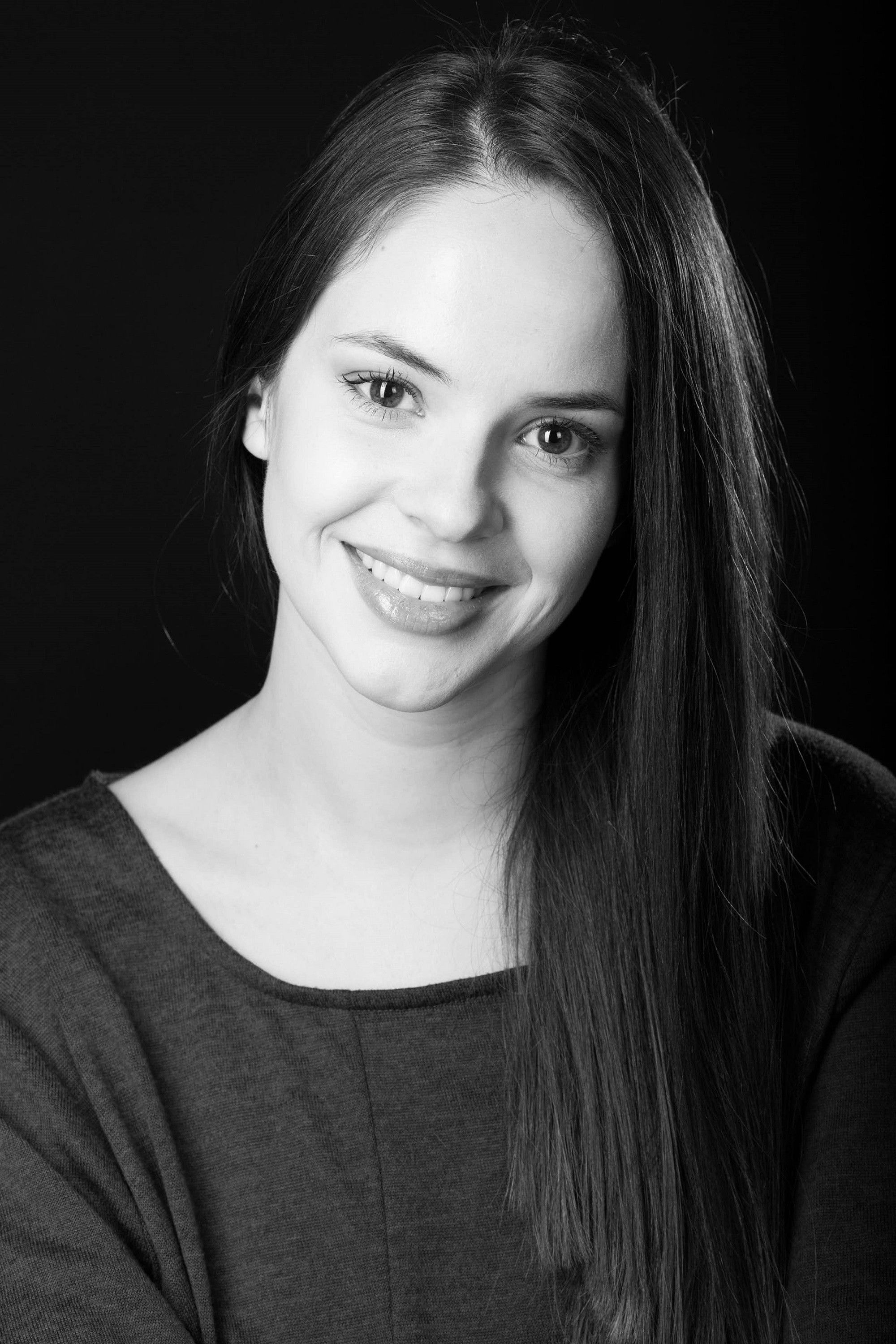 Boryana Bratoeva backdrop