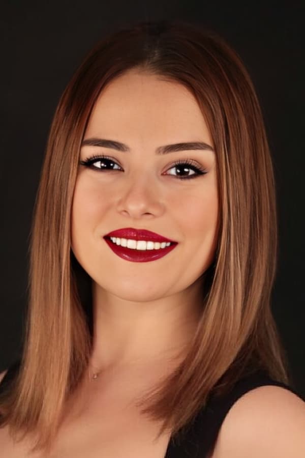 Seda Güven backdrop