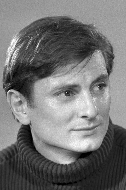 Zsigmond Fülöp backdrop