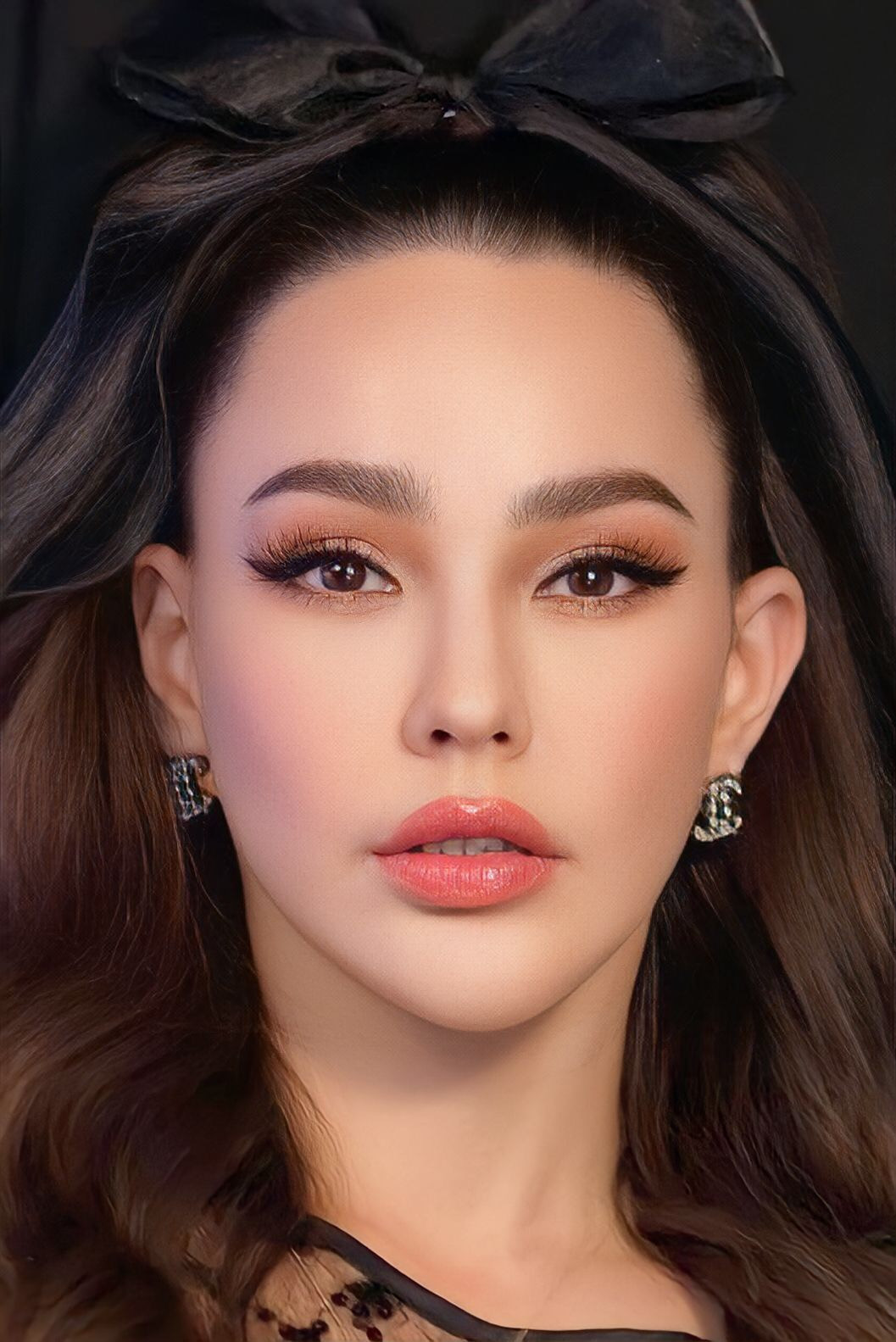 Vichuda Pindum backdrop