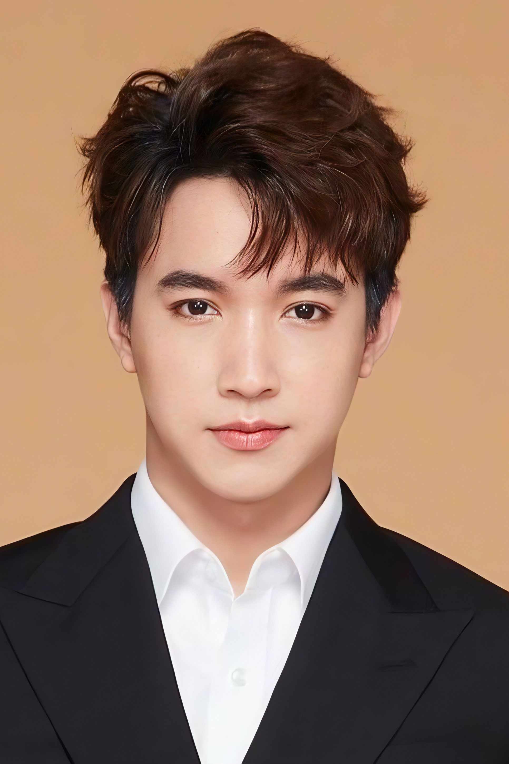 Rueangritz Siriphanit backdrop